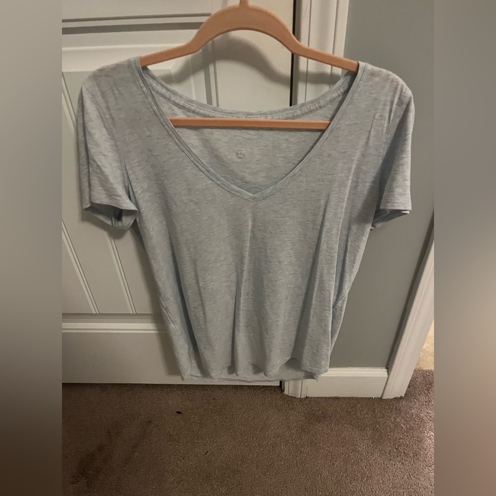 Lululemon V Neck Tee